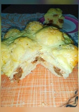 A picture of Savoury Monkey Bread.