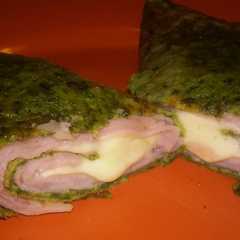 Foto principal de Crepes verdes de jamón y queso