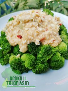 Foto resep Brokoli Cah Telor Asin