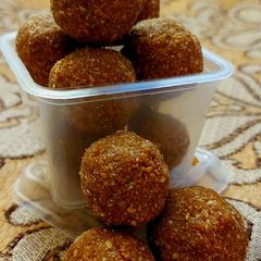 A picture of Tilkut Laddu (Makar Sankranti Special).