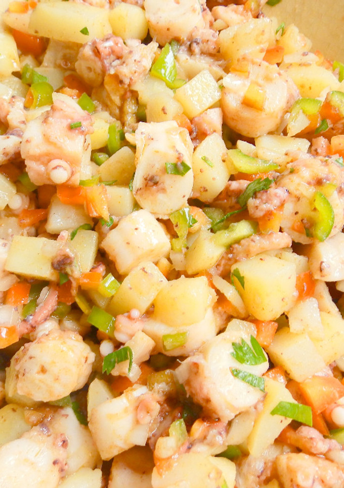 Una foto de Salpicón de pulpo y patatas