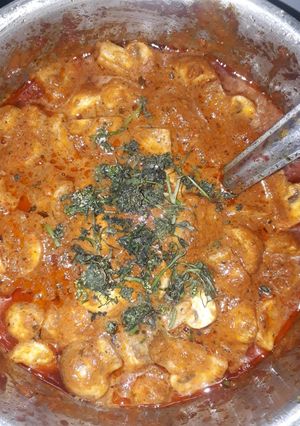 A picture of Mushroom masala.
