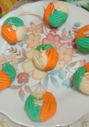 A picture of Super healthy tasty tri color designer ladoo.