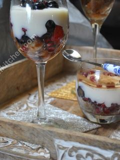 عکسی از دستور فرنی میوه ای