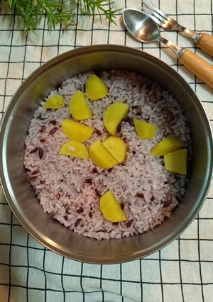 紫米地瓜飯 的食譜成品照片