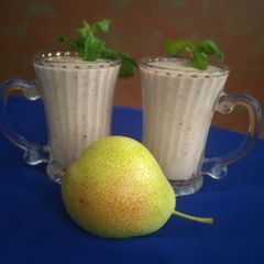 A picture of Babughosha (Indian pear) lassi.