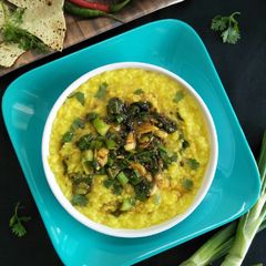 Moogdaalichi Khichdi A picture of Moogdaalichi Khichdi.