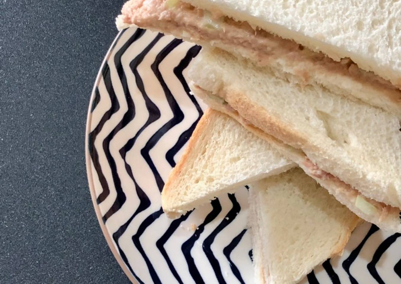 Cold Tuna Mayo Sandwich untuk bekal anak sekolah