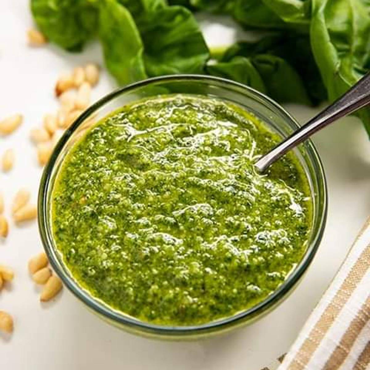 Homemade Pesto Sauce