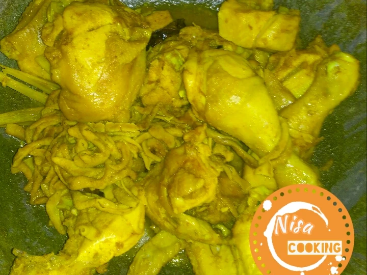 Langkah Gampang Membikin Resep 68. Ayam Ungkep Bumbu Kuning yang Enak Banget Anti Ribet, Bisa Manjain Lidah