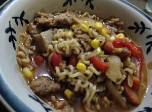 Ramen vegano "no sé qué cocinar" Una foto de Ramen vegano "no sé qué cocinar"