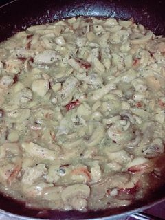 صورة لوصفة دجاج بالفطر