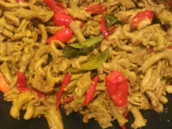 Langkah Gampang Membuat Resep Usus Ayam Bumbu Kuning yang  Bikin Ketagihan Anti Ribet, Lezat Sekali