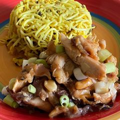 A picture of Sweet n sour chicken.
