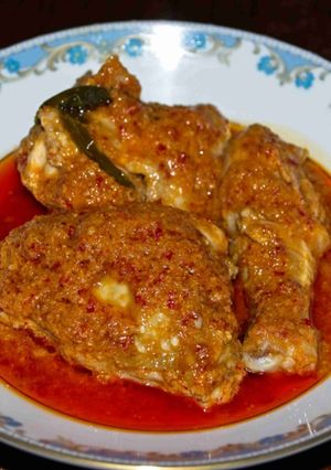 A picture of Chicken Sambal.