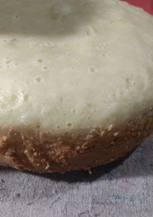 Una foto de Torta fácil de aceite en olla essen 👌✍️