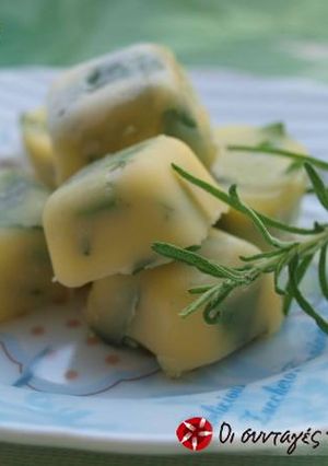A picture of Fresh herbs cubes.