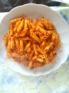 Una foto de Macarrones con Atún