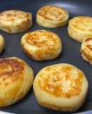 Galette de batata recheada com queijo babybel