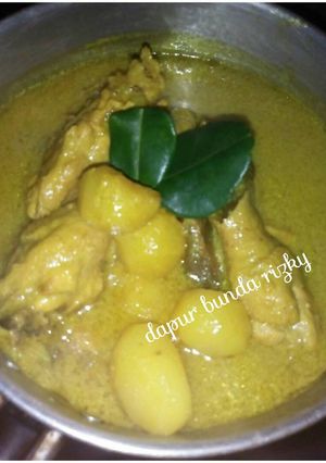 Foto resep Opor ayam kentang telur puyuh