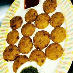 Potato balls A picture of Potato balls.