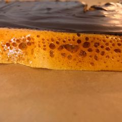 A picture of Honeycomb.