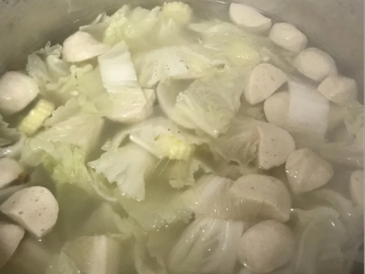 Langkah Gampang Membuat Resep Sup sayur dan bakso ayam 🍲 yang Bikin Ngiler Anti Ribet, Menggugah Selera