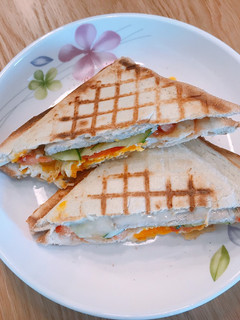 熱壓里肌豬排蛋吐司 的食譜成品照片