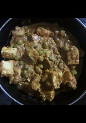 मटर पनीर (matar paneer recipe in Hindi) रेसिपी मुख्य फोटो