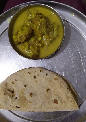 A picture of Kadhi.