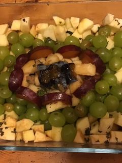 Une photo de Salade de fruits à la menthe et au citron