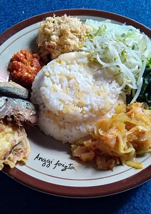 Foto resep Nasi Jagung Komplit Lauk Pauk dan Sayuran