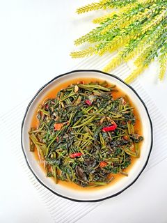 Foto resep Tumis Kangkung Terasi Pedas ala Resto