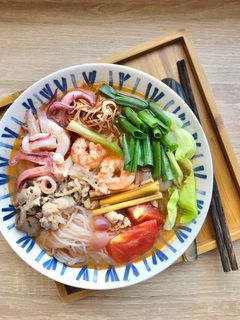 Hình của món Bún Thái - Lẩu Thái.