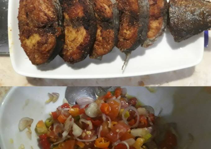 Resep Ikan Tongkol Goreng, Sambal Dabudabu Manado oleh Resep Ikan Tongkol Goreng, Sambal Dabudabu Manado oleh