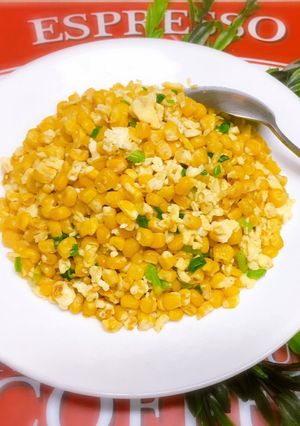 Hình của món Bắp mỹ xào trứng.