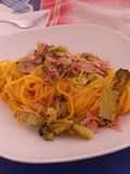 Tagliolini alla curcuma con prosciutto cotto e broccoli..