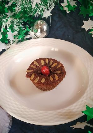 A picture of Sattu Christmas cup cake.