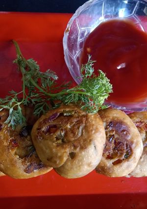 A picture of Veg pinwheel tikki roll.