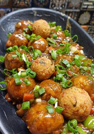 A picture of Egg Balls In Manchurian Gravy.