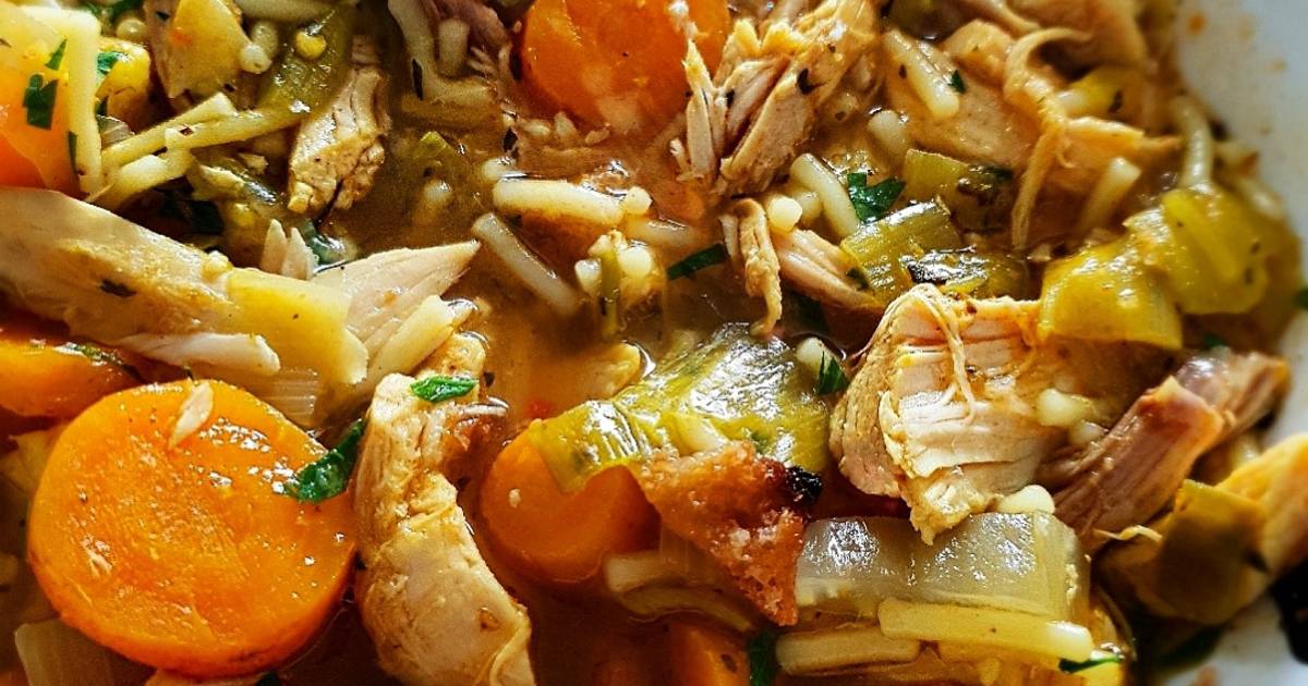 Cold Fighting Chicken Noodle Soup Recipe by Kimrens_Kitchen Cookpad