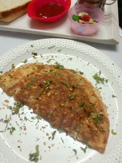 चीज़ ऑमलेट (Cheese Omelette Recipe In Hindi) रेसिपी मुख्य फोटो