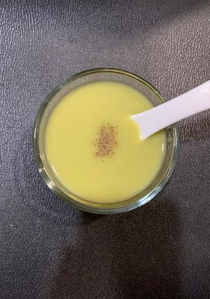 દૂધી નો સૂપ (Dudhi Soup RecipeIn Gujarati) રેસીપી મુખ્ય ફોટો