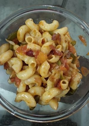 A picture of Yummy macrony.