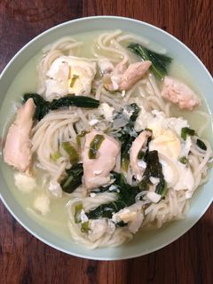 Foto resep Mpasi 1+ Mie Rebus Ayam Komplit