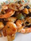 Camarones 🍤  con papas y chile ancho