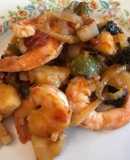 Camarones 🍤  con papas y chile ancho