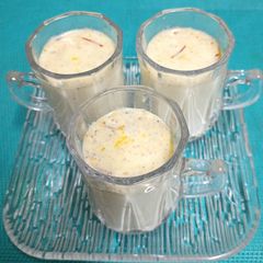 A picture of Thandai Shots.