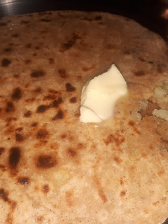 गोभी का पराठा (Gobhi ka paratha recipe in Hindi) रेसिपी मुख्य फोटो