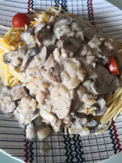 Una foto de Spaghetti setas gambas